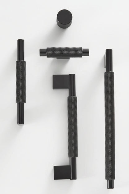 Kove Pull – Matte Black