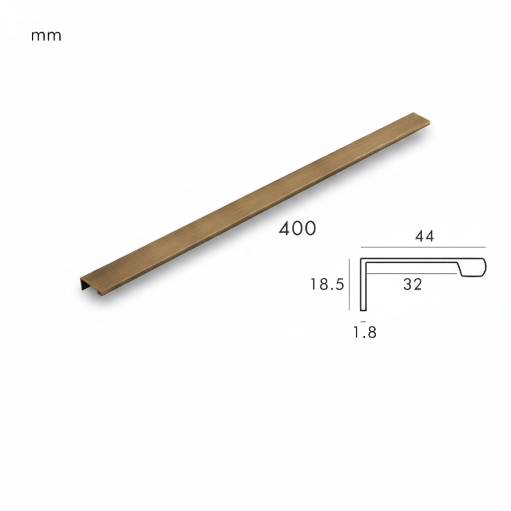 Rune Lip Pull