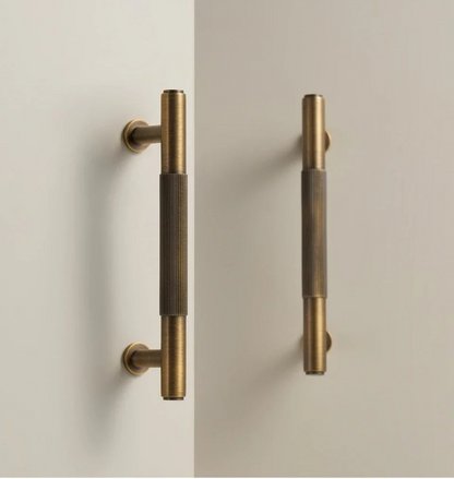 Solen Pull – Aged Brass